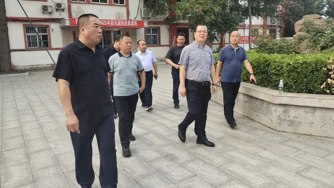 省应急厅专家对文辉矿业复工复产举行复核检查与手艺帮扶